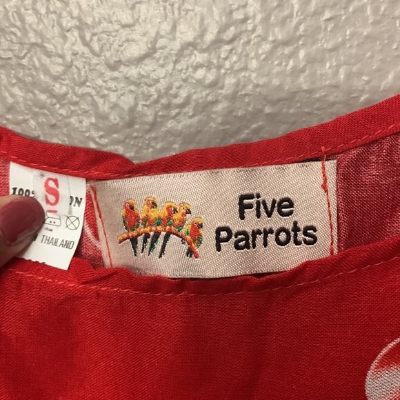 Five Parrots beach pool vacation lounge cover up ocean themed with belt small - Picture 3 of 12